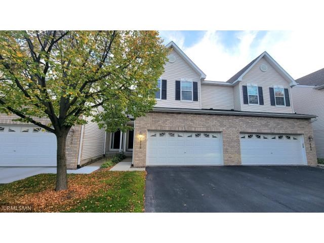 1355 White Oak Drive Chaska MN 55318 - MLS# 7156545