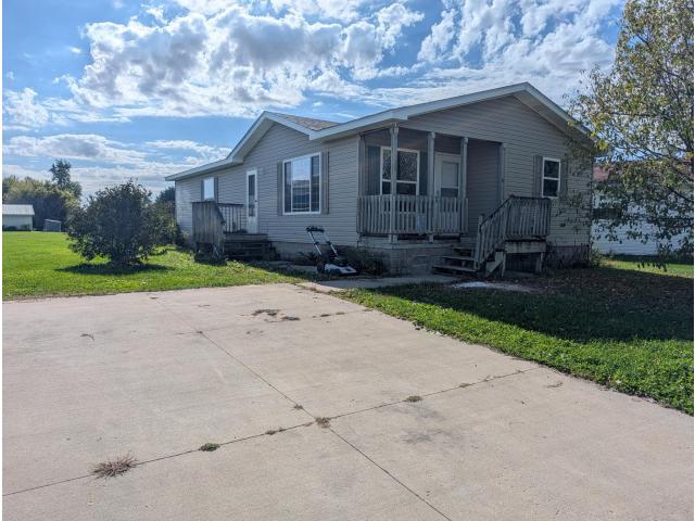 38 Southfork Drive SE Kasson MN 55944 - MLS# 7156568