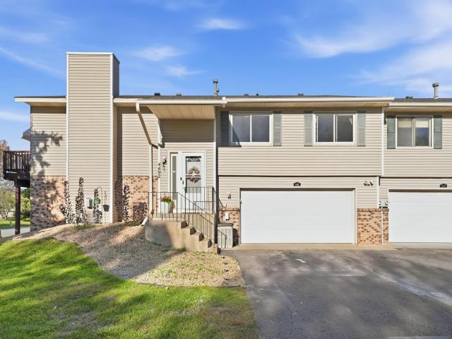 4492 Clover Lane Saint Paul MN 55122 - MLS# 7156611