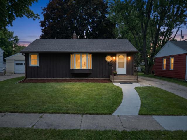 2042 Clear Avenue Saint Paul MN 55119 - MLS# 7156797