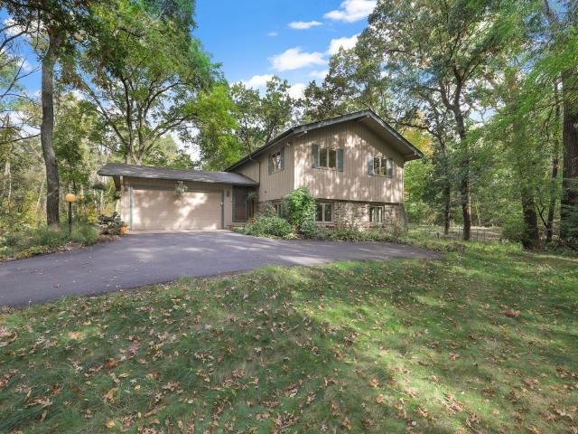 8 Woodhill Lane Saint Paul MN 55127 - MLS# 7156823