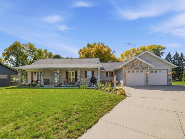 429 Lake Court Winsted MN 55395 - MLS# 7156836