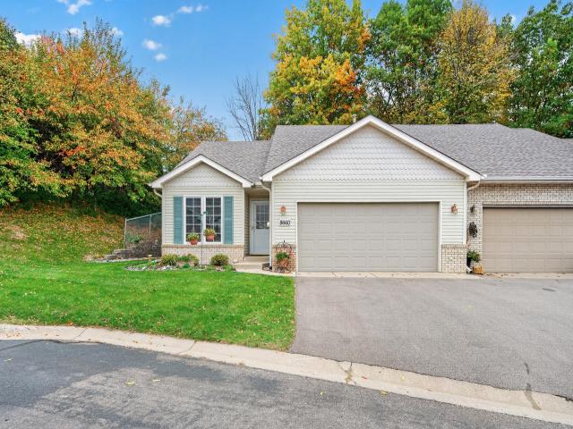 8660 Powers Place Chanhassen MN 55317 - MLS# 7156973