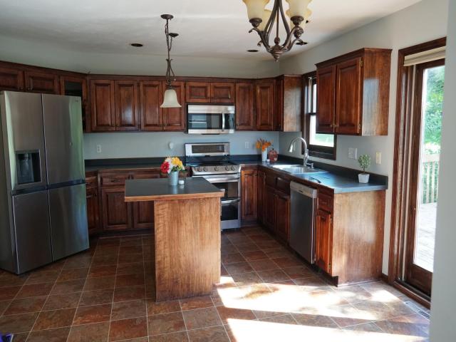 210 10th Street SE New Prague MN 56071 - MLS# 7157018