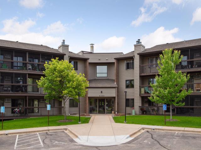 4350 Trenton Lane N Unit 204 Plymouth MN 55442 - MLS# 7157052