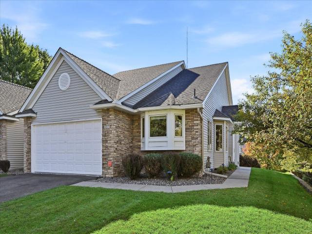 1013 Hesli Hill Court Shoreview MN 55126 - MLS# 7157112