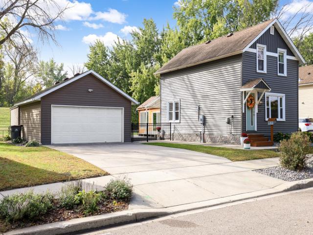 412 E 1st Street Chaska MN 55318 - MLS# 7157128