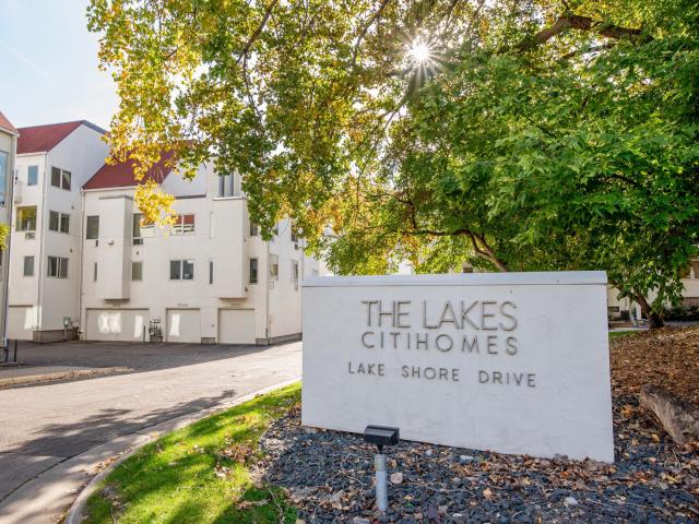 3001 Lake Shore Drive Unit A Minneapolis MN 55416 - MLS# 7157471