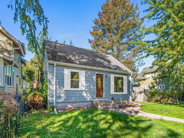 1347 Searle Street Saint Paul MN 55130 - MLS# 7157493