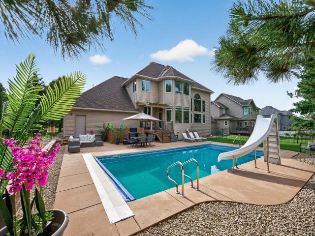 13788 Kensington Avenue NE Prior Lake MN 55372 - MLS# 7157668 — photo 2