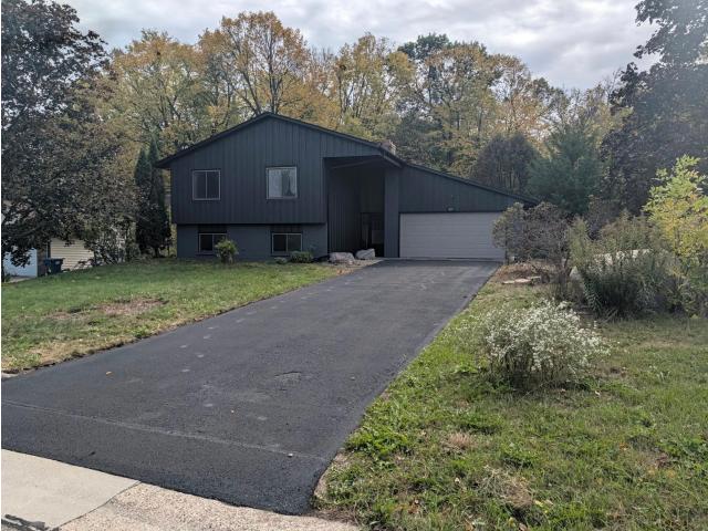 1809 W 138th Street Burnsville MN 55337 - MLS# 7157671