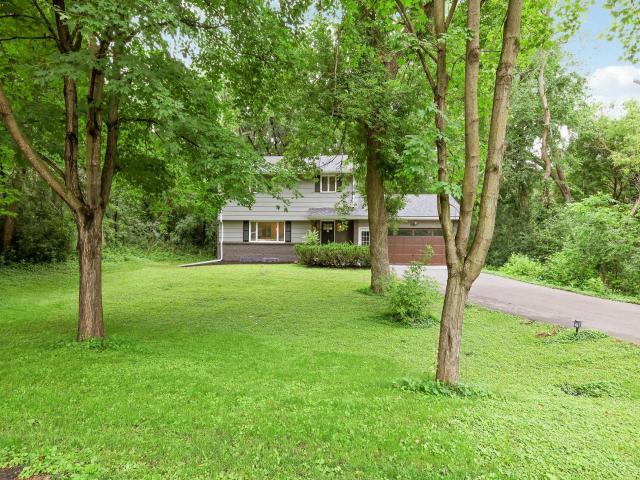 15801 Day Place Minnetonka MN 55345 - MLS# 7157732