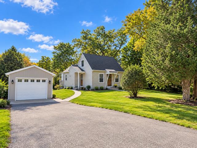 10605 Belmont Road Minnetonka MN 55305 - MLS# 7157780