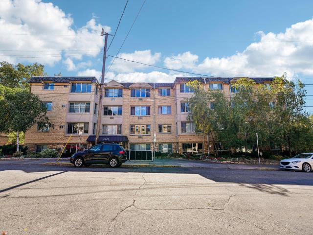 2727 W 43rd Street Unit 103 Minneapolis MN 55410 - MLS# 7157934