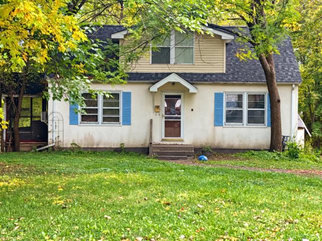 5813 38th Avenue N Crystal MN 55422 - MLS# 7158028