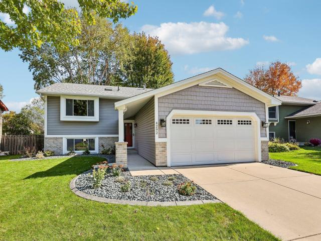 4292 Eagle Crest Drive Eagan MN 55122 - MLS# 7158183