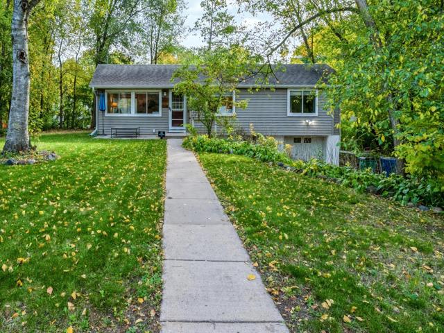 1325 Everest Lane N Plymouth MN 55447 - MLS# 7158413