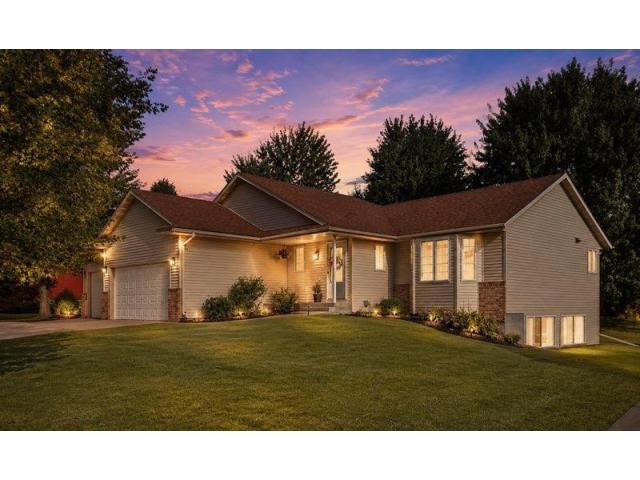 1210 Jadden Lane SE Owatonna MN 55060 - MLS# 7158446