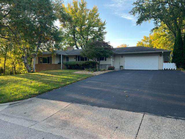 12916 Harmony Circle Burnsville MN 55337 - MLS# 7158709