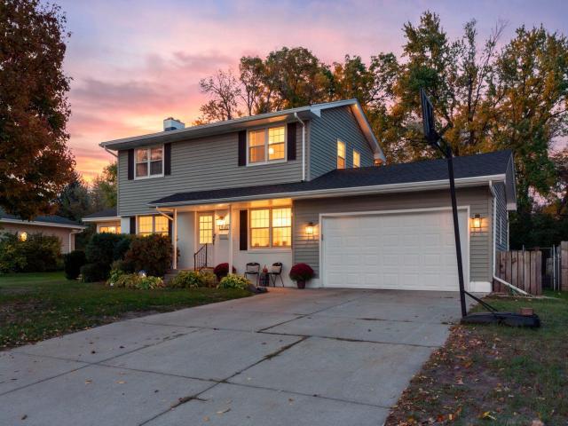 4401 78th Avenue N Brooklyn Park MN 55443 - MLS# 7158733
