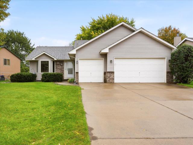 9213 Queens Gardens Brooklyn Park MN 55443 - MLS# 7158743