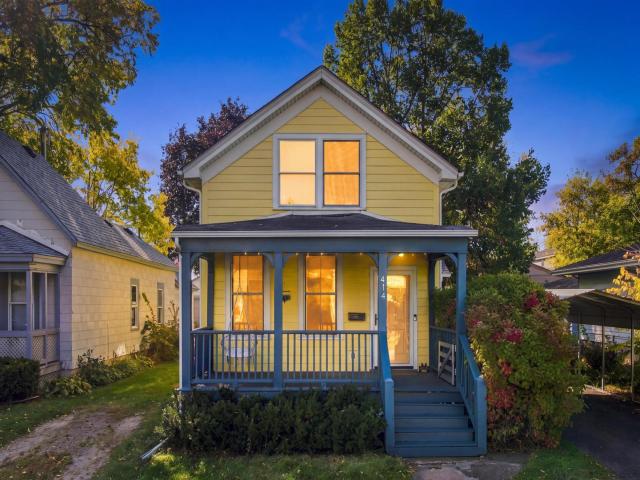 414 Banfil Street Saint Paul MN 55102 - MLS# 7158998