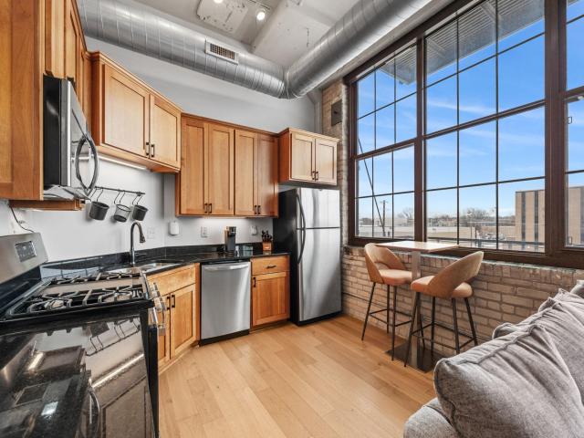 1901 E Hennepin Avenue Unit 306 Minneapolis MN 55413 - MLS# 7159146
