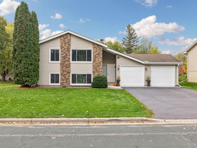 1858 Turquoise Trail Eagan MN 55122 - MLS# 7159256