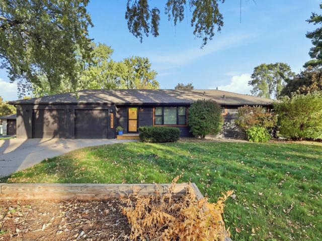 10617 Thomas Avenue S Minneapolis MN 55431 - MLS# 7159387