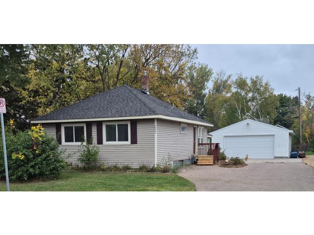2063 2nd Street White Bear Lake MN 55110 - MLS# 7159469