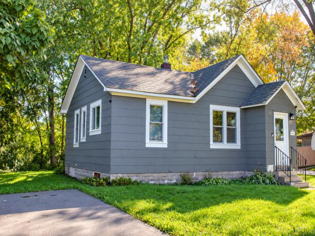 1960 Ide Street Maplewood MN 55109 - MLS# 7159638