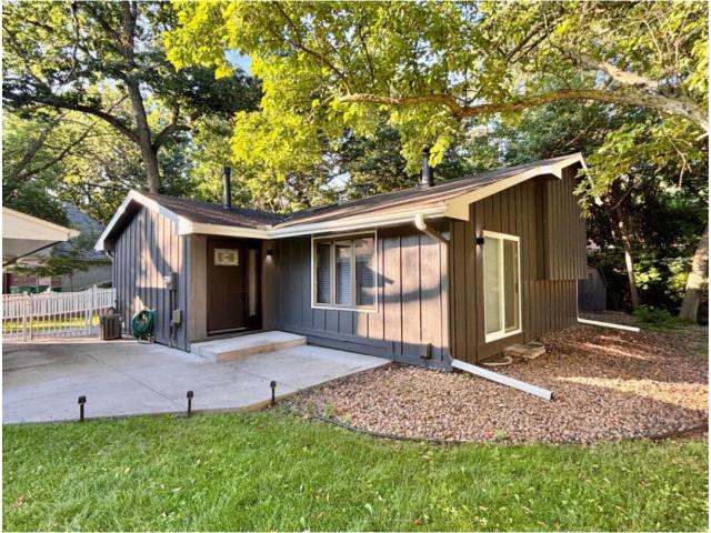 1414 W Danube Road Minneapolis MN 55432 - MLS# 7159716