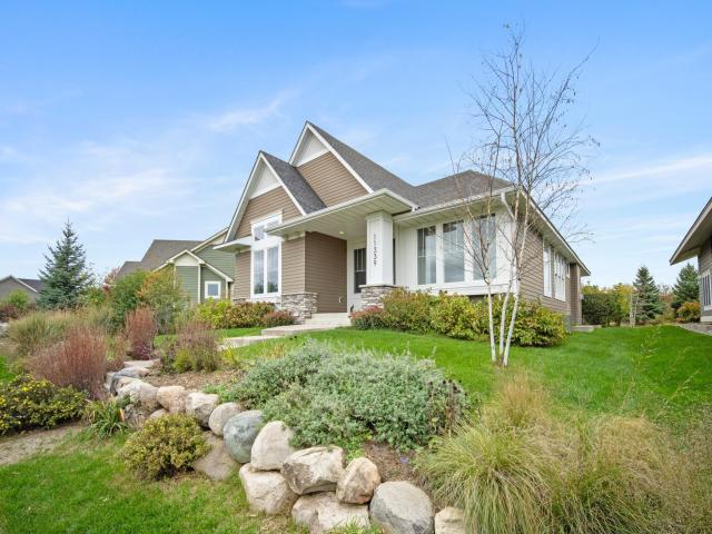 11339 Wildflower Drive N Lake Elmo MN 55042 - MLS# 7159870
