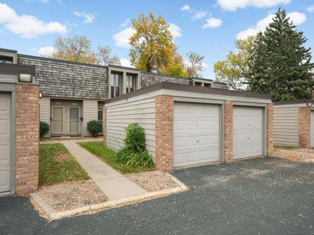6317 Barrie Road Edina MN 55435 - MLS# 7159889