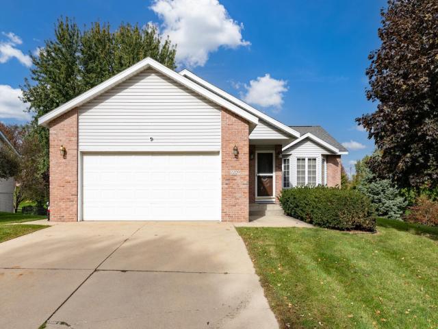 2209 58th Street NW Rochester MN 55901 - MLS# 7159890