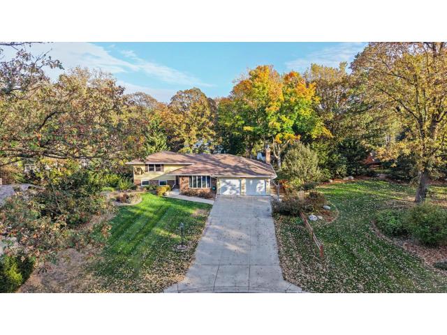 3081 Laverne Court N Lake Elmo MN 55042 - MLS# 7159941