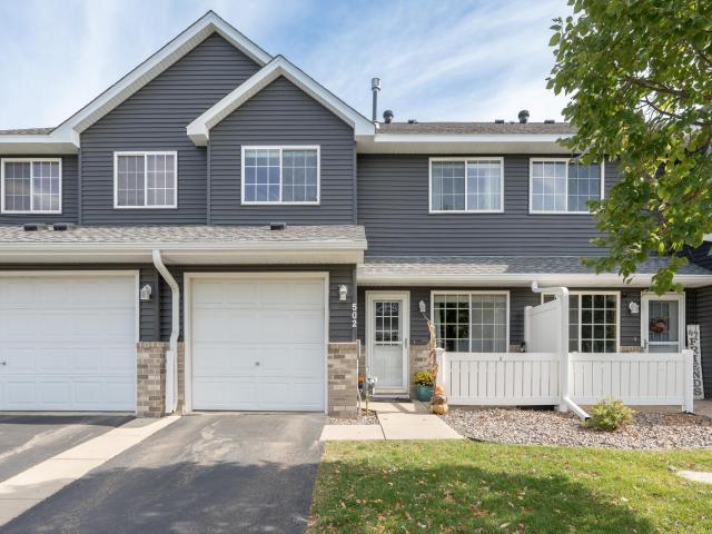 502 Horizon Drive SE New Prague MN 56071 - MLS# 7159964