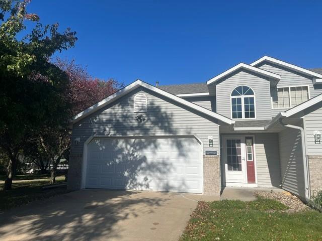 2317 Viola Heights Drive NE Rochester MN 55906 - MLS# 7159966
