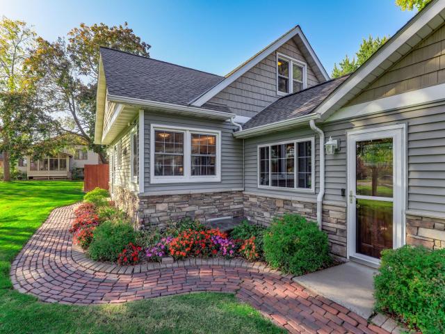 7697 Stillwater Way N Oakdale MN 55128 - MLS# 7160075