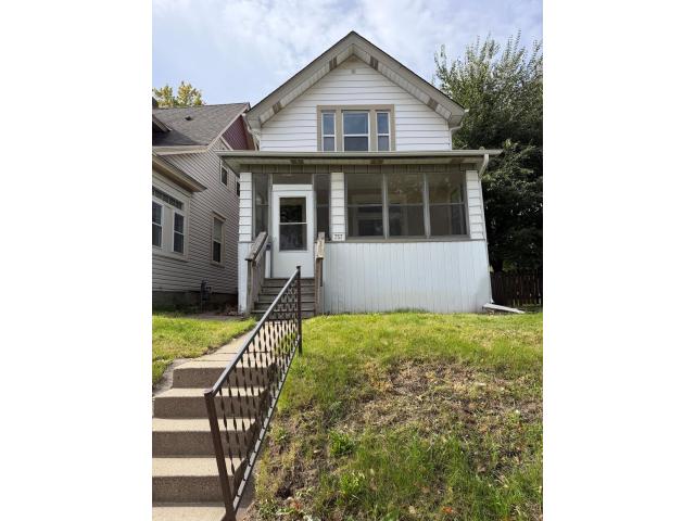 757 Smith Avenue S Saint Paul MN 55107 - MLS# 7160180