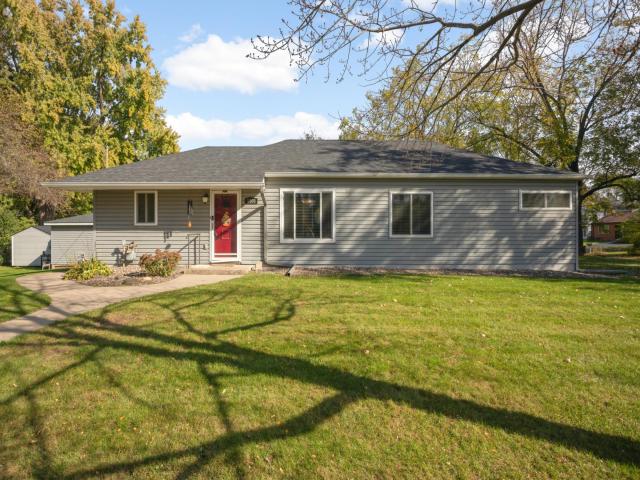 1808 Birmingham Street Maplewood MN 55109 - MLS# 7160236