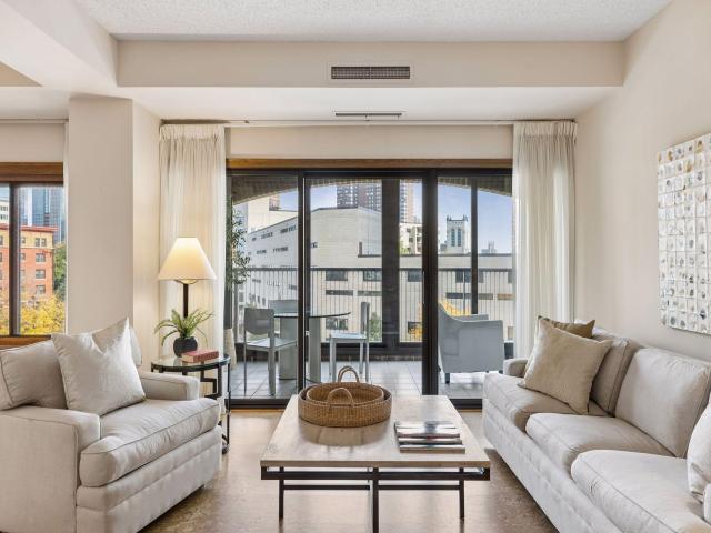 1201 Yale Place Unit 408 Minneapolis MN 55403 - MLS# 7160302