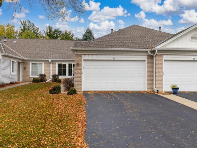 689 Lake View Echo Woodbury MN 55129 - MLS# 7160420