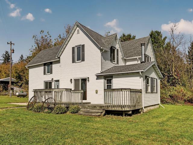 10215 50th Avenue SW Stewartville MN 55976 - MLS# 7160510