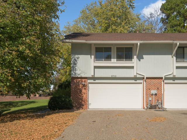 6710 Buckingham Bay Woodbury MN 55125 - MLS# 7160542