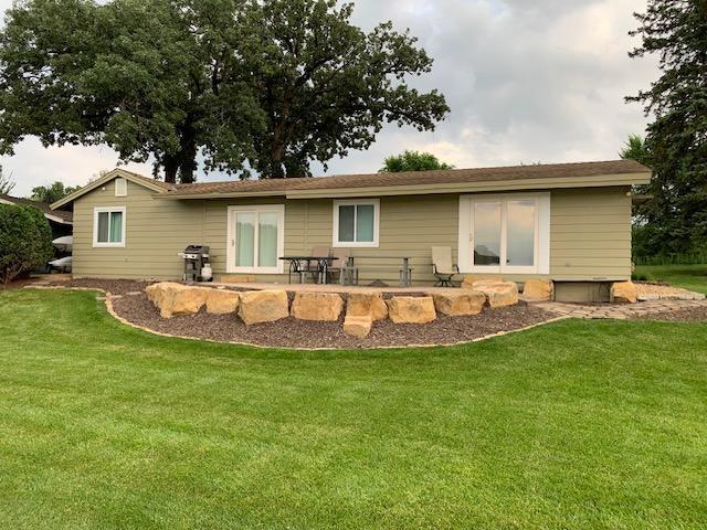 8404 Waters Edge Drive Chanhassen MN 55317 - MLS# 7160566