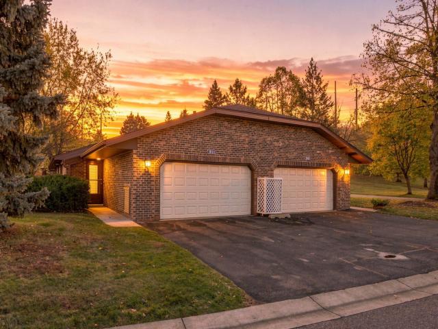 1014 Weston Lane N Plymouth MN 55447 - MLS# 7160709