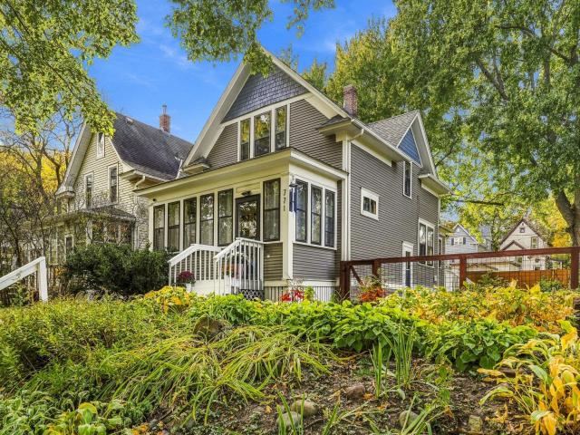 771 Ottawa Avenue Saint Paul MN 55107 - MLS# 7160827