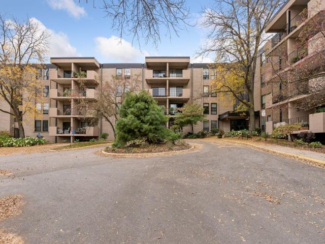 6730 Vernon Avenue S Unit 312 Edina MN 55436 - MLS# 7161046