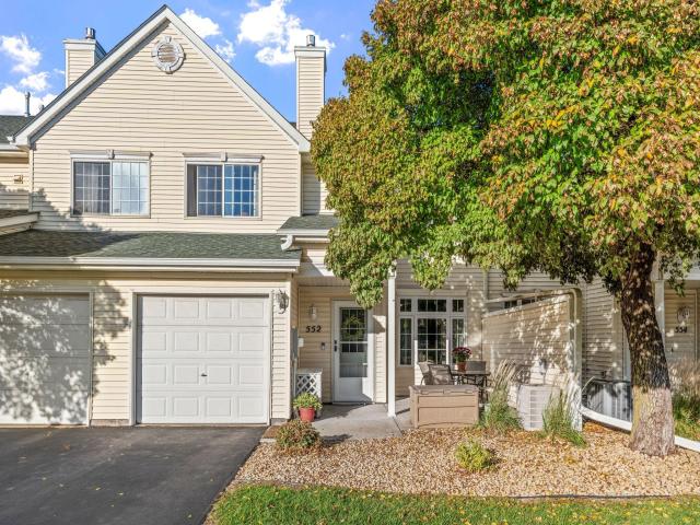 552 Aqua Circle Lino Lakes MN 55014 - MLS# 7161096